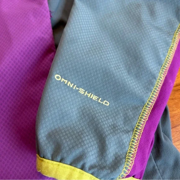 Columbia Omni Shield Lightweight Jacket - Picture 5 of 5
